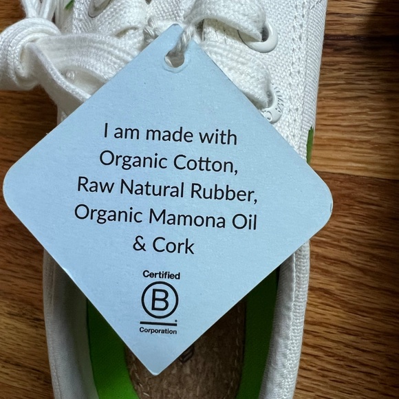 Cariuma "Peanuts"white 100% organic cotton canvas OCA Low women’s size 7.5 NWOB - Picture 9 of 10